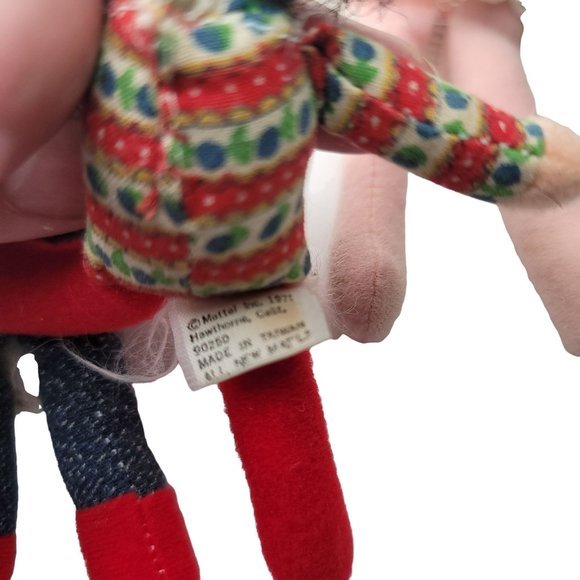 Lot of 4 VINTAGE 1970's Miniature Dolls from Around the World - Picture 5 of 7